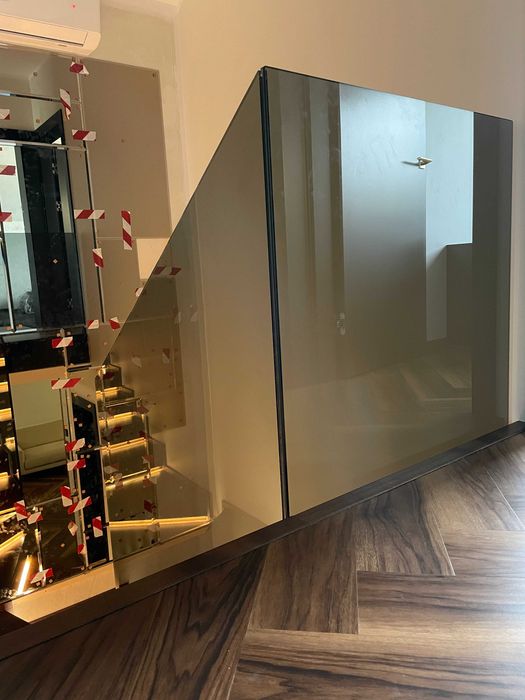 Balustrady szklane Drzwi szklane Lustra