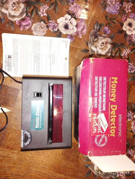 Tester banknotów lampa uv money detector