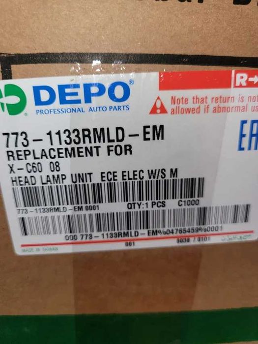 Farol para VOLVO XC60 ABAKUS esquerda e à direita