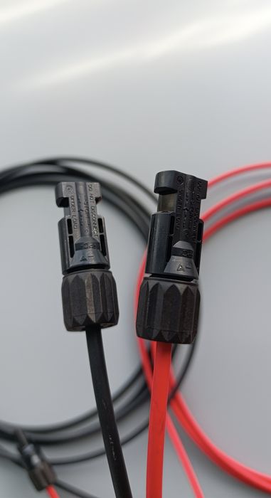 Кабель - подовжувач для сонячних панелей з роз'ємами MC4, 2м