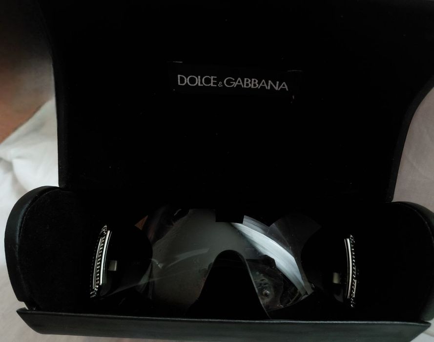 Солнцезащитные очки Dolce & Gabbana DG 893 с большим лого и стразами в стиле Y2K. Винтаж. Оригинал