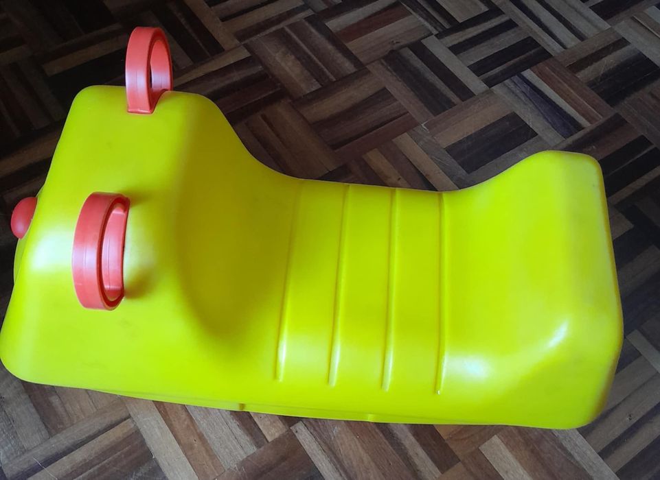 Giocatollo pequeno brinquedo usado bebe