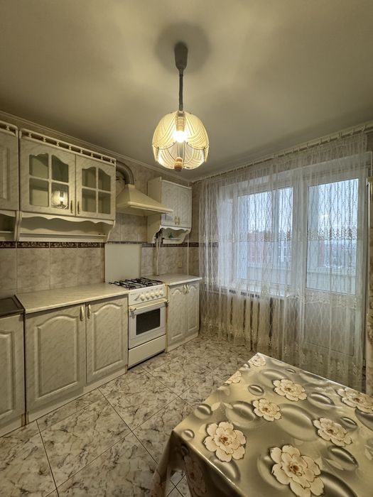 Трикімнатна квартира Соборна БОС 207     9000 + КП