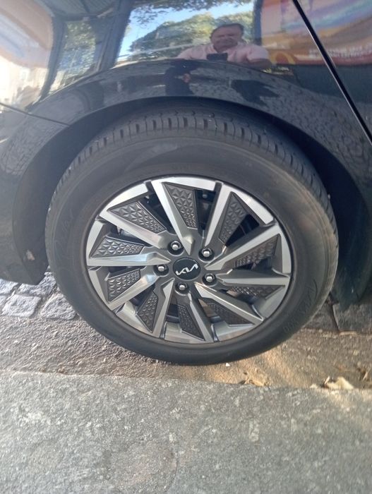 Carrinha e licença de Santo Tirso