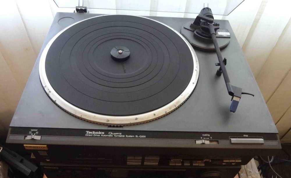 Техника Technics SA-EX 140, RS-M233X, SL-Q200, Denon DCD-480 на выбор