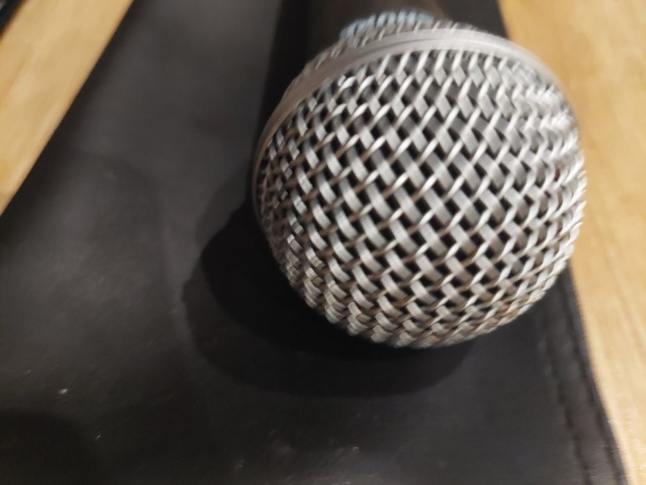 Shure SM58 com Bolsa – Microfone Dinâmico Profissional