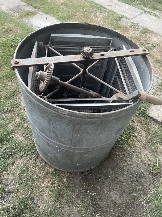 Продам медогонку