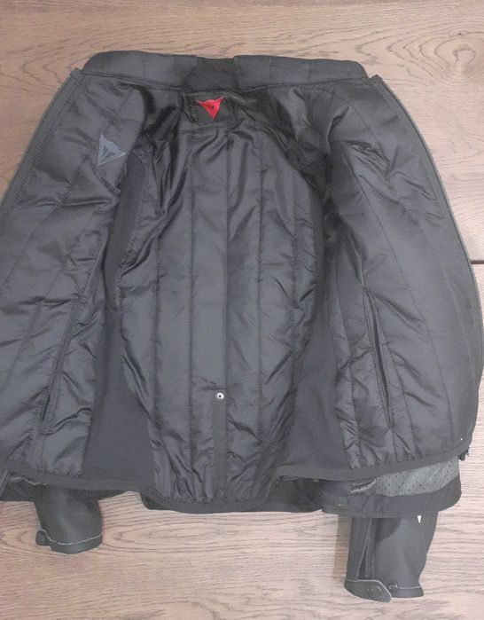 Dainese Avro 5 Lady/Mulher Leather/Pele T44 + Proteção de Costas