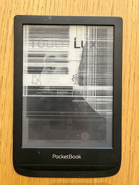 PocketBook Touch Lux 5 - zbity ekran, oryginalne pudelko i komplet
