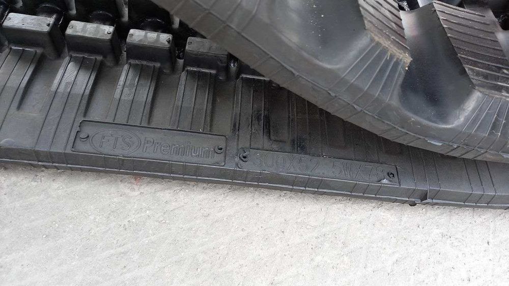 Гусениця гумова 300х52,5х78W 300/52.5/78W   333/R6176   400/K1929