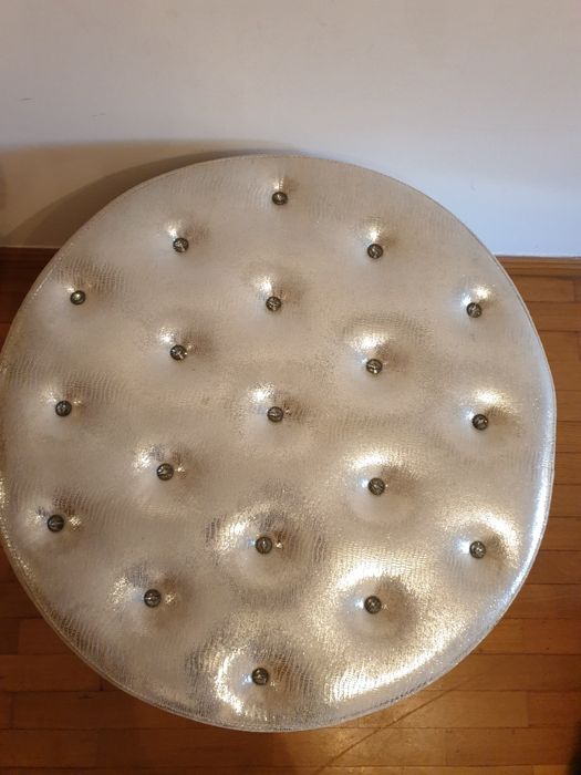 Urgente Espelho, puf,  almofadas tudo com cristais do swarovski