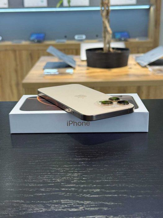 iPhone 16 Pro Max, 256Gb, Desert Titanium, Esim, Обмін/Гарантія
