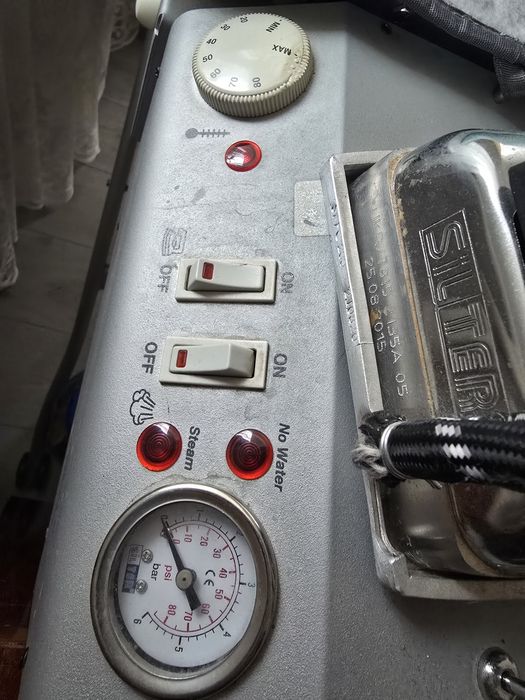 Гладильну систему б/в,професійна , в хорошому стані