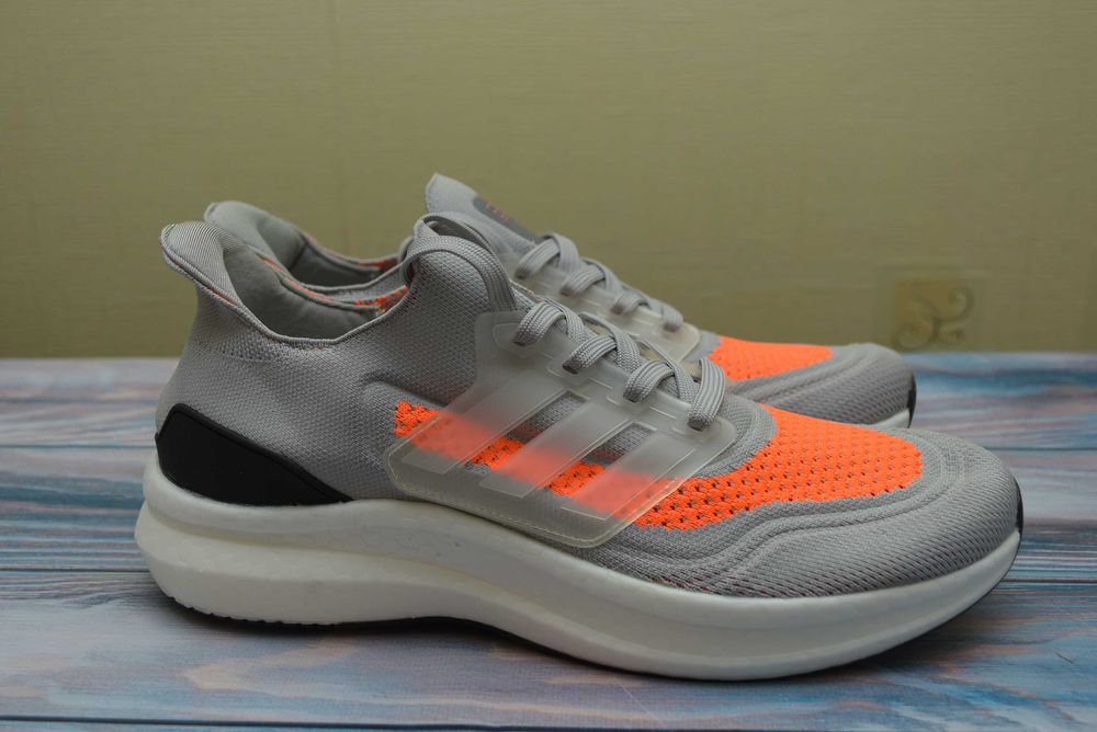 Мужские беговые кроссовки аналог adidas Ultraboost