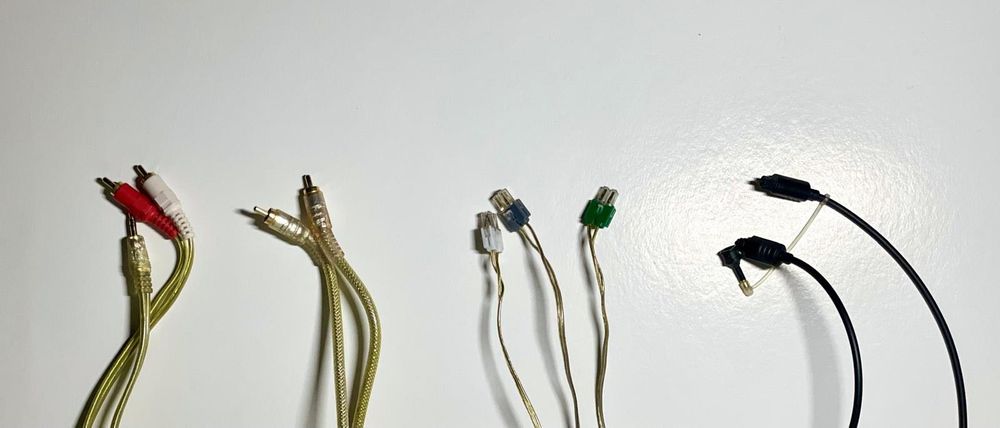 Novo Preço!! Home Cinema Sony: Leitor de DVD DVP-NS330 e Som STR-KSL40