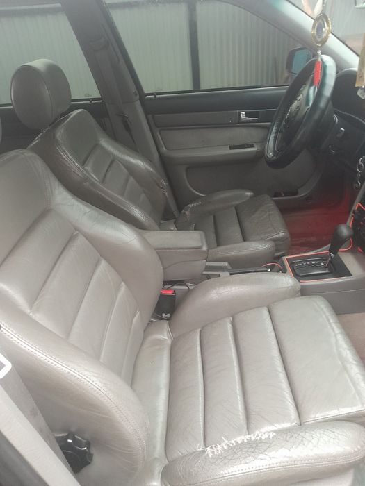 Продається  Ауді а6 с4