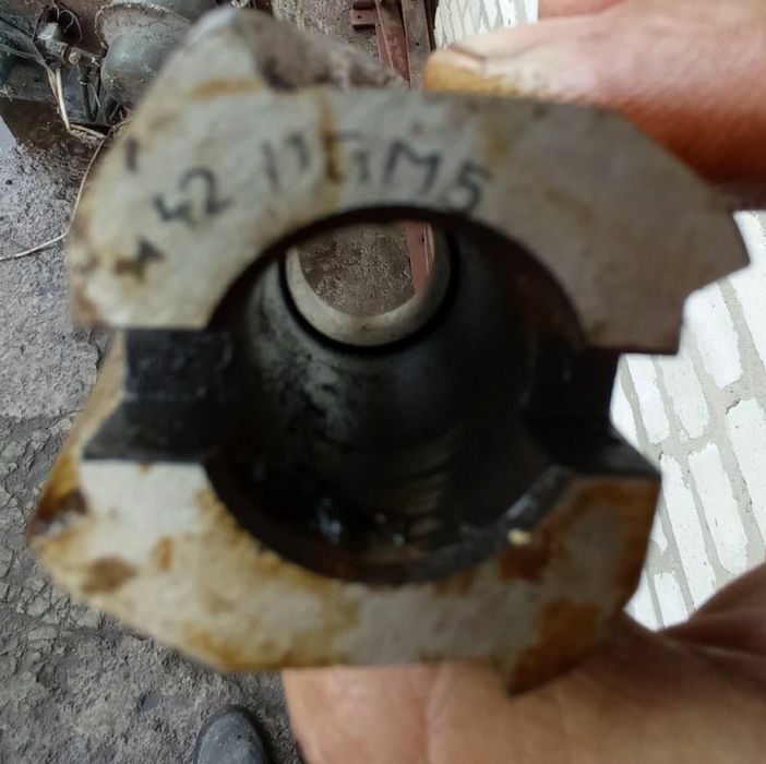 Зенкер насадной 42 Р6М5.  5 шт