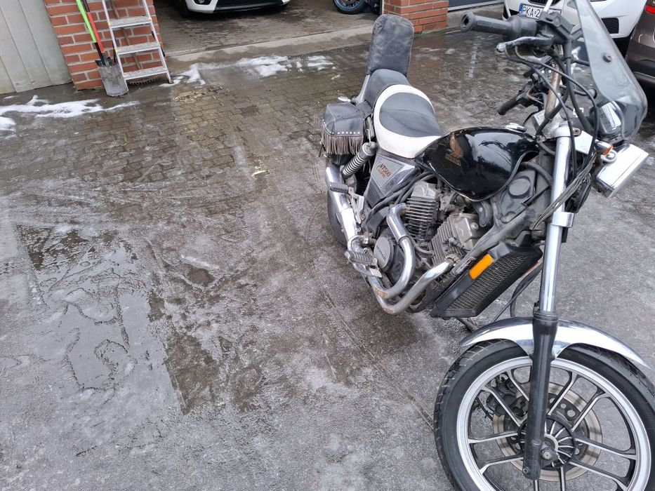 Honda  shadow vt500