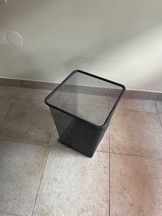 Cesto papéis metálico grande para escritório