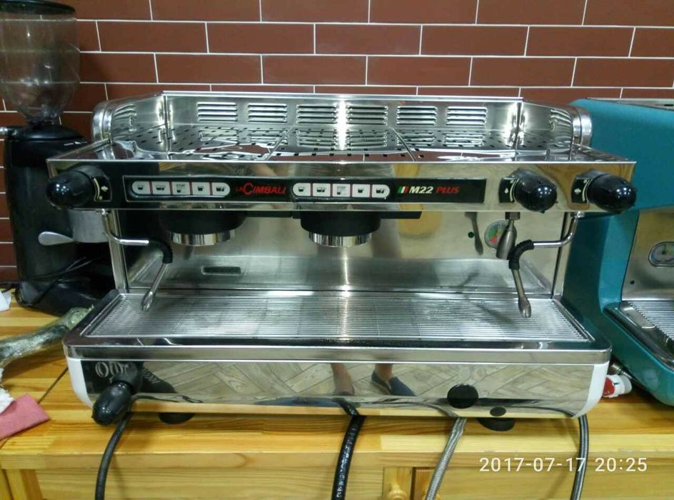 Аренда Продам Кофемашина + кофемолка