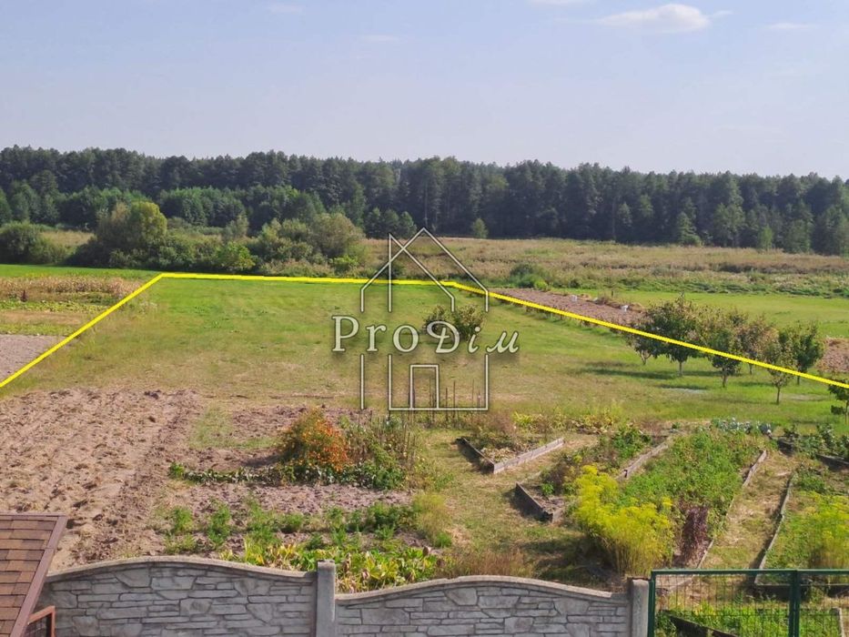 Продаж ділянки під житлову забудову 42 сотки. с. Завалівка