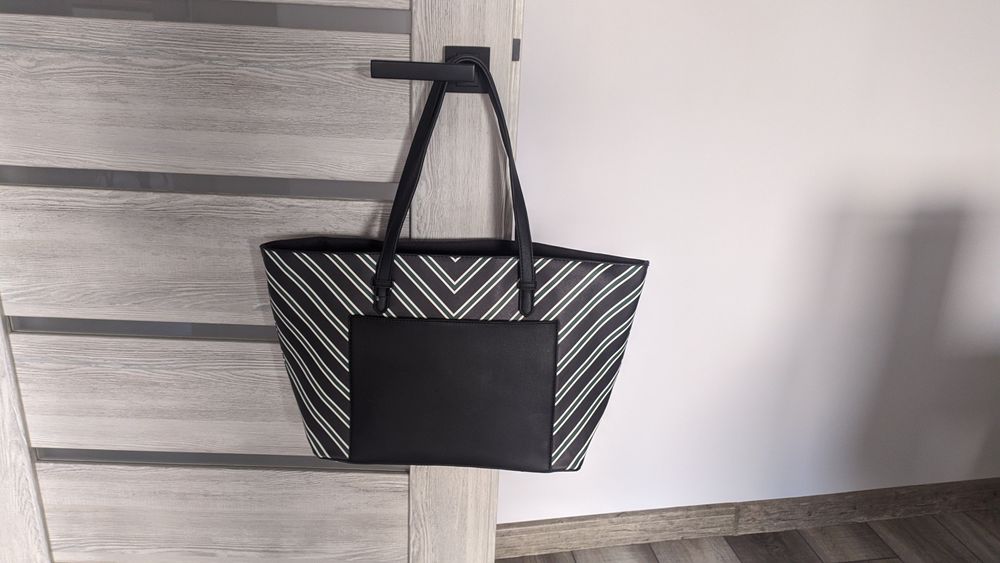 Torebka duża torebka firmy Mango nowa bez metki