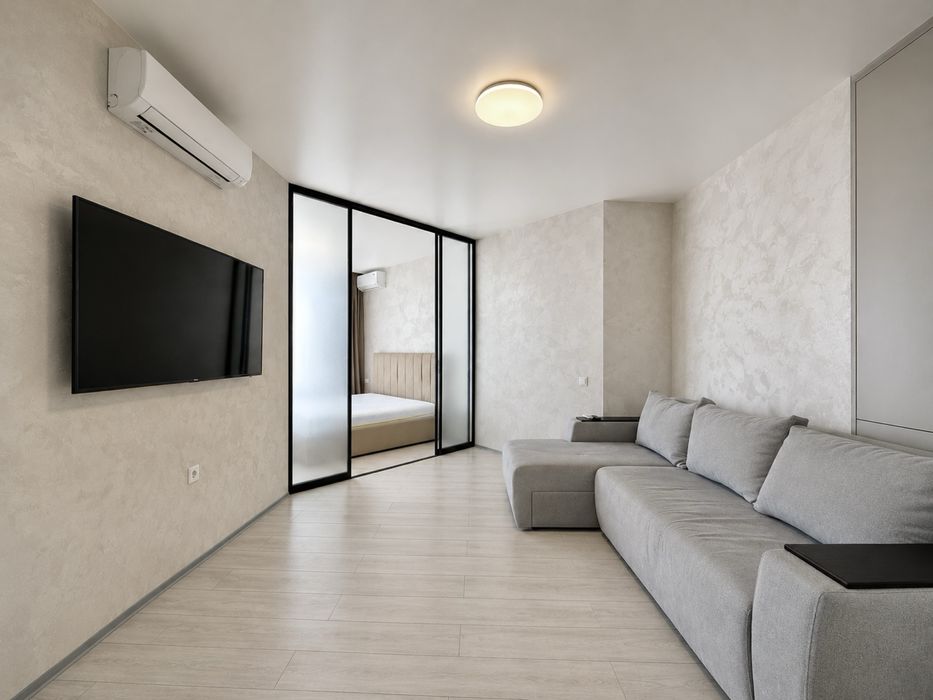 Продам квартиру  від власника ЖК Crystal avenue , Крістал авеню