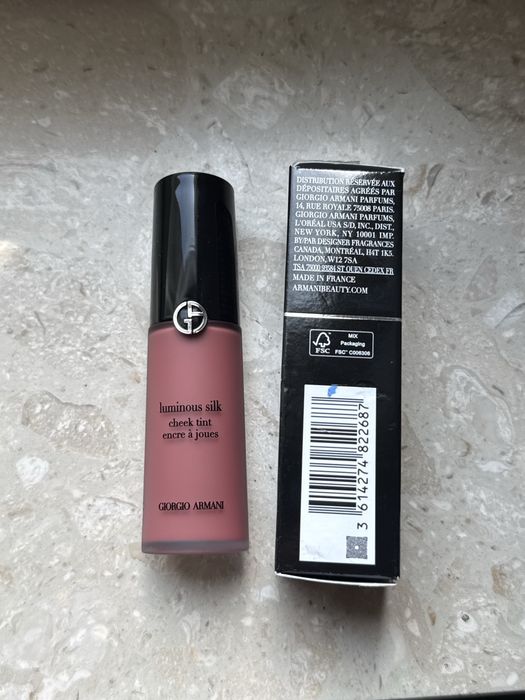 Ròż Armani Luminous Silk