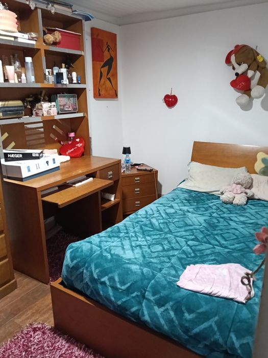 Quarto completo/ cama elevatória