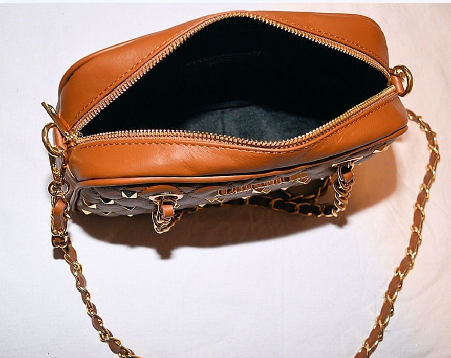 Massimo Contti torebka kuferek skóra naturalnaa