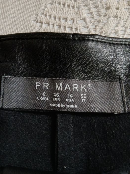 Шорти з високою посадкою від бренду Primark. Великого розміру.
