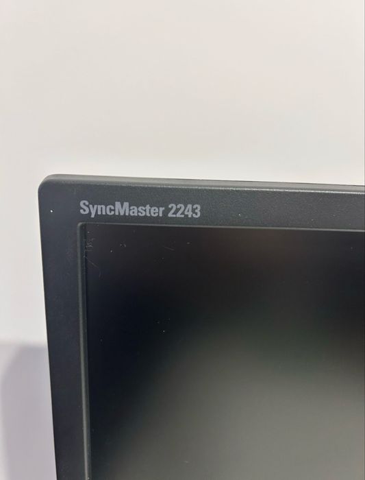 Monitor Samsung 2243NW