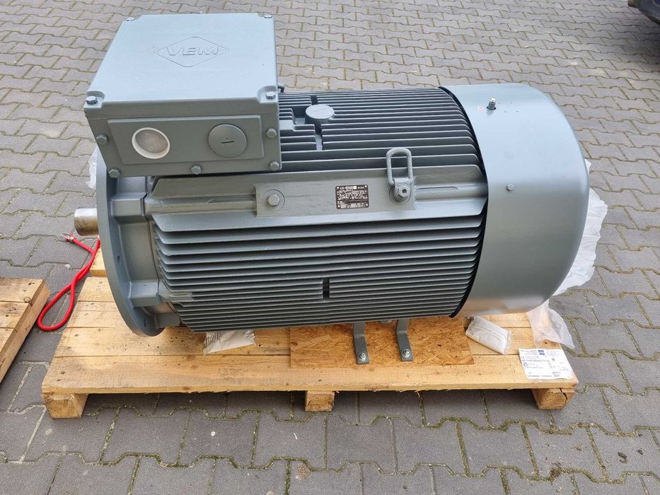 Silnik Elektryczny VEM 110kw 990/min