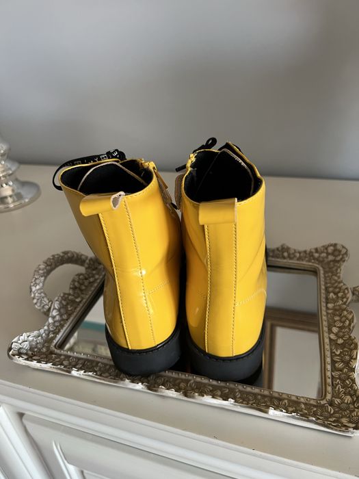 Botas Tommy amarelas