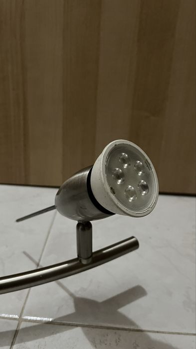 Candeeiros de parede e teto