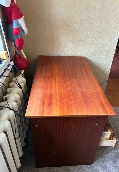 Письмовий стіл 115х65,5см