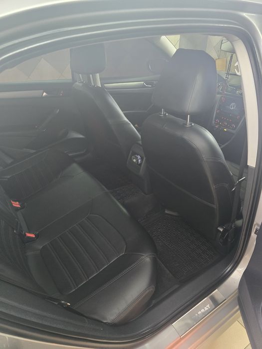 Volkswagen Passat 2012, МНС, 2,5