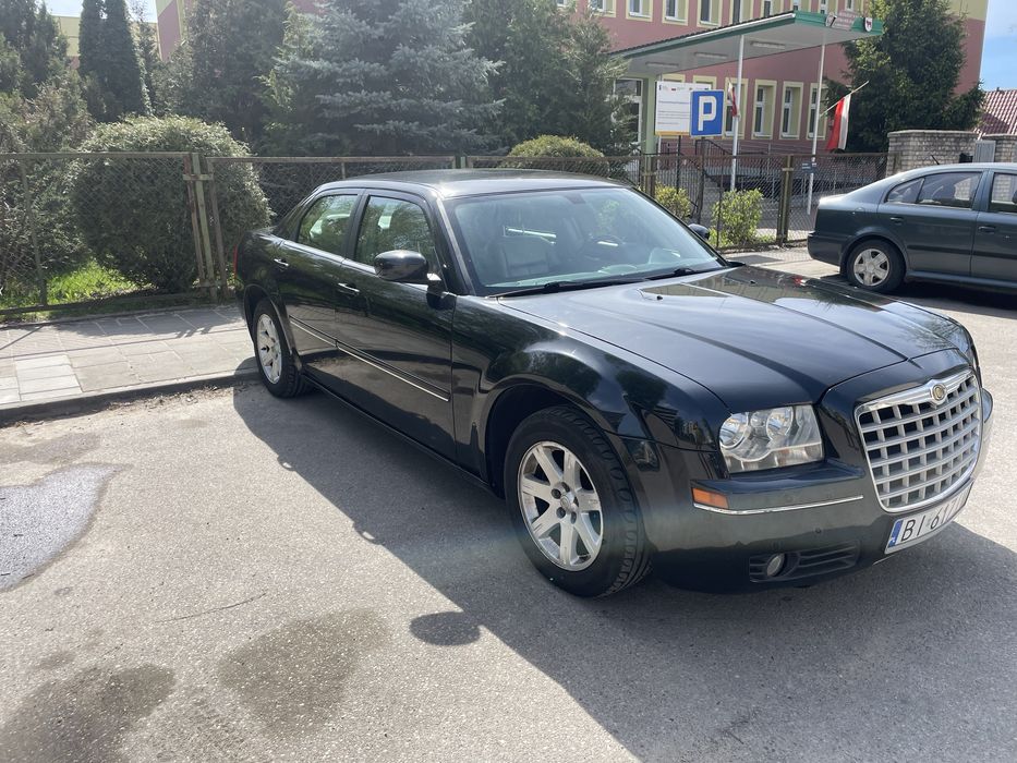 Chrysler 300 touring 3,6 benzyna