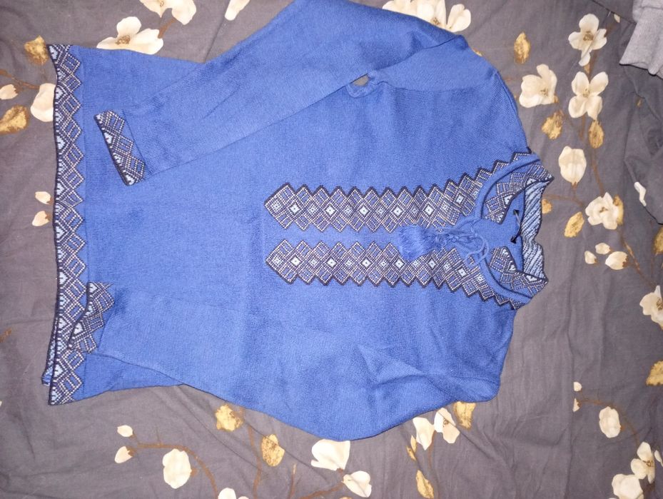 Продам вишиванку сорочку