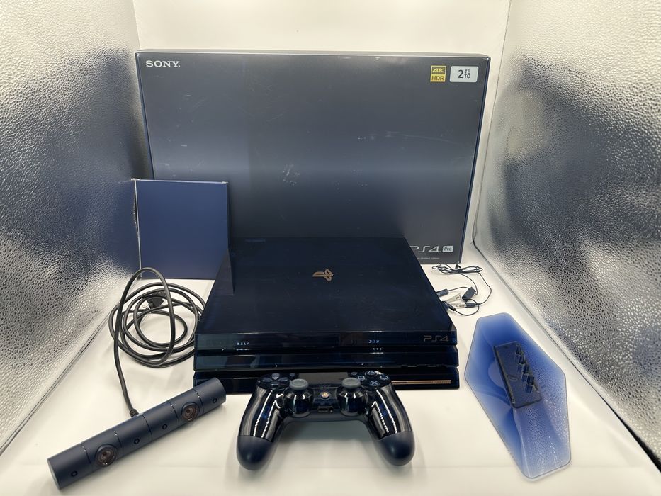 PlayStation 4 PRO 500 Milion limited edition