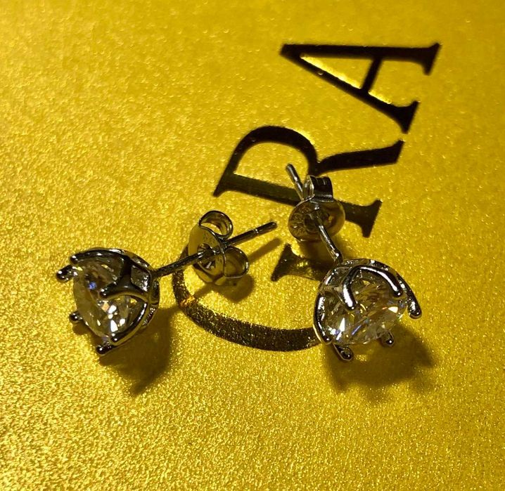 Серьги серебро с чистым муассанитом 2.0 карат