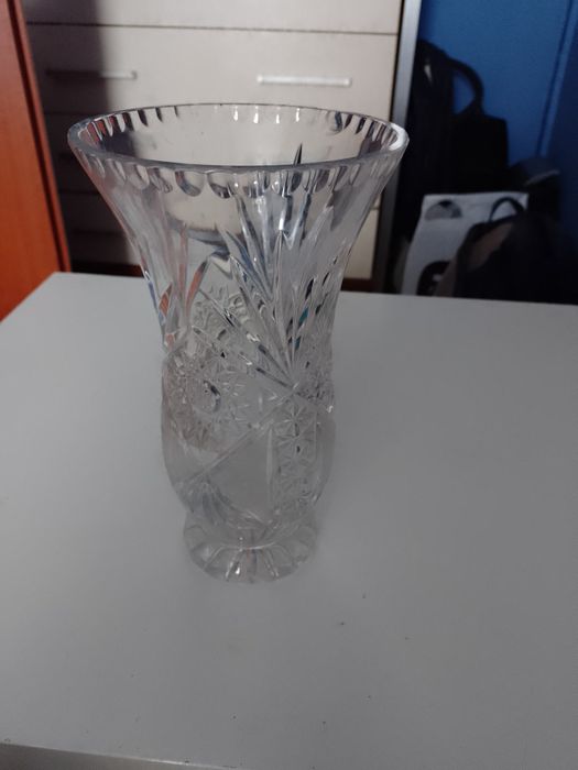 Sprzedam wazon krysztal