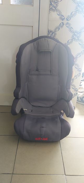 Cadeira bebé auto 15kg até aos 36kg
