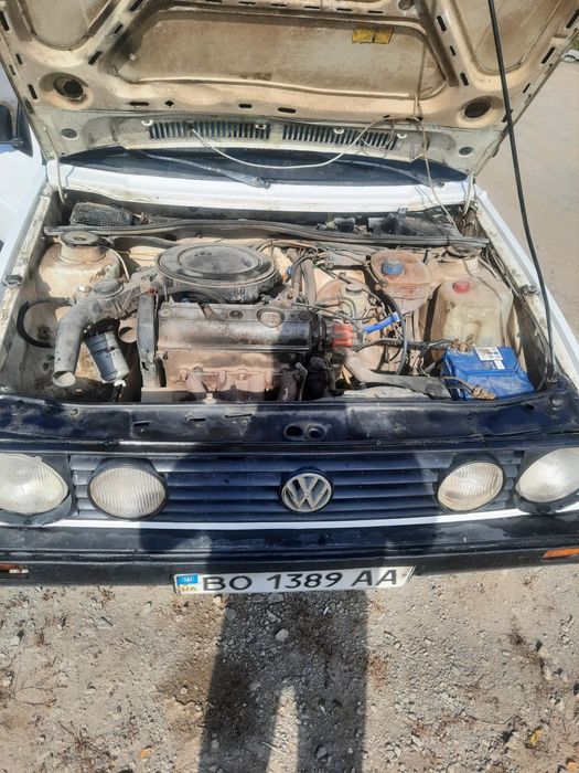 Volkswagen Golf 2