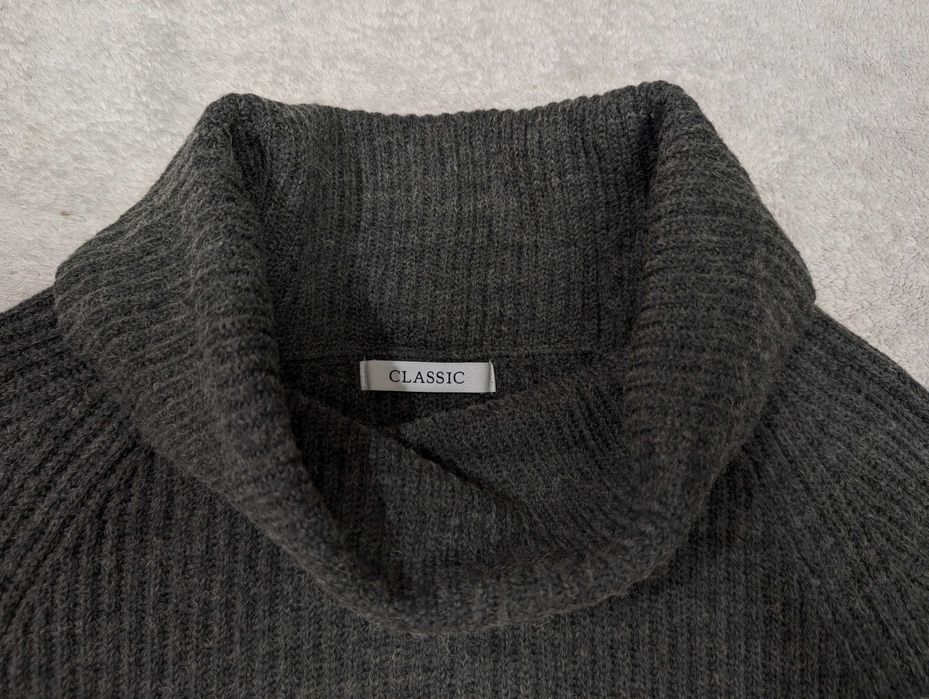Szary elegancki wełniany sweter golf w paski pasy M&S 40 jak nowy