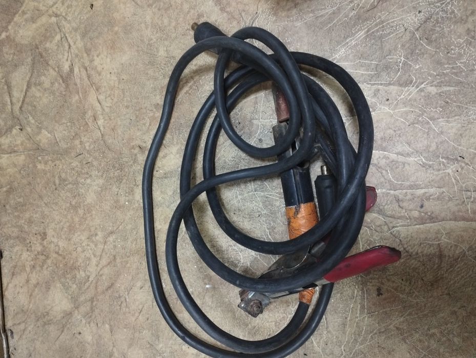 Продам сварочный зварювальний аппарат инвертор DWT MMA-180 I