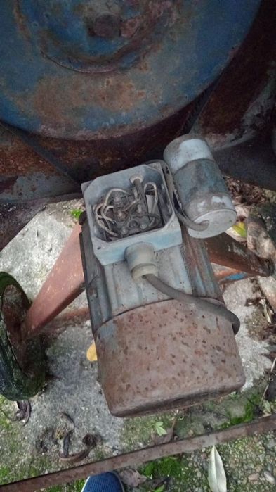 Motor monifásico betoneira