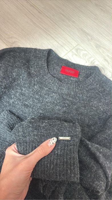 Sweter hugo boss