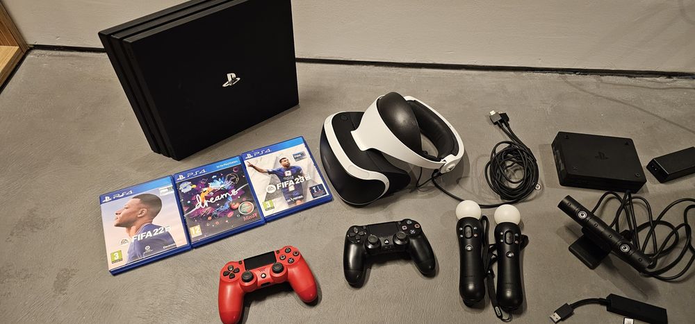 Ps4 + VR2 + 2 comandos + 3 jogos