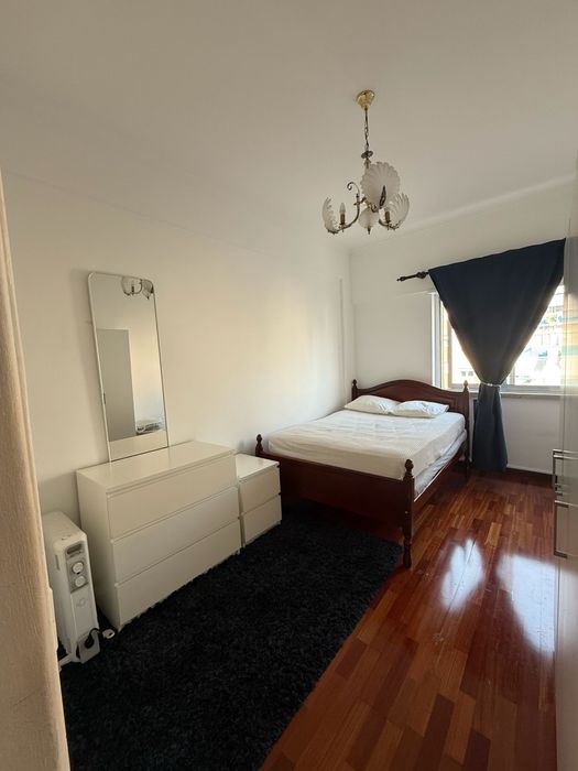 Alugo Quarto solteiro - Odivelas 450€
